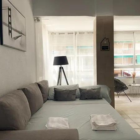 A 100 Metros Playa San Antonio 1-8 Personas Cullera