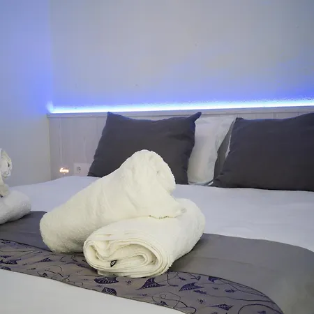 A 100 Metros Playa San Antonio 1-8 Personas Appartamento *