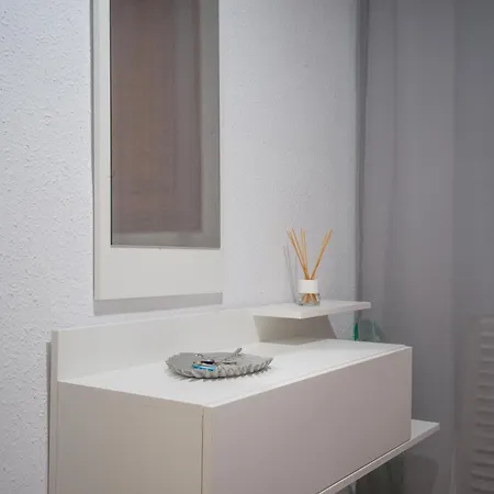 A 100 Metros Playa San Antonio 1-8 Personas Appartamento